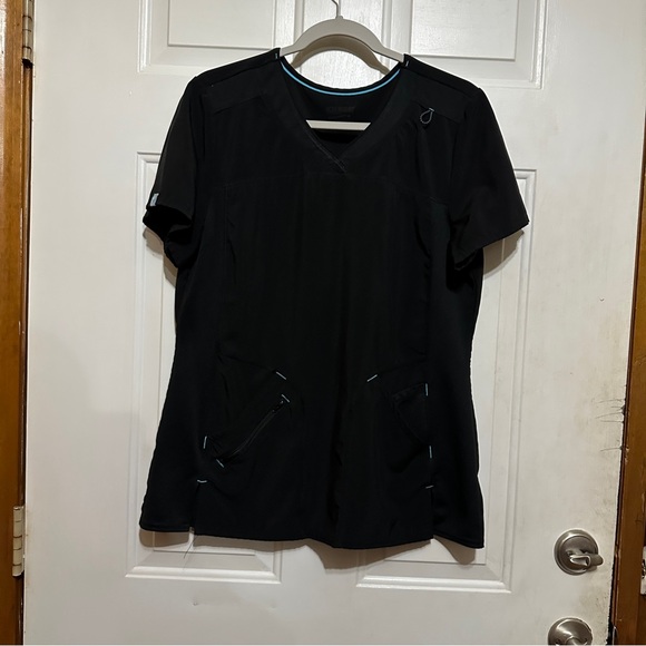 Women’s ScrubStar Performance Set Size Medium Top Medium Petite Pants Black - Picture 2 of 9